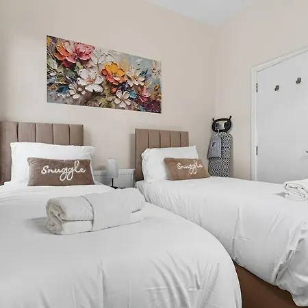 Moxley Residence-2-bed For Business & Leisure *