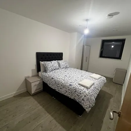 Pleasant 2 Bedroom In Salford Quays Lejlighed Manchester