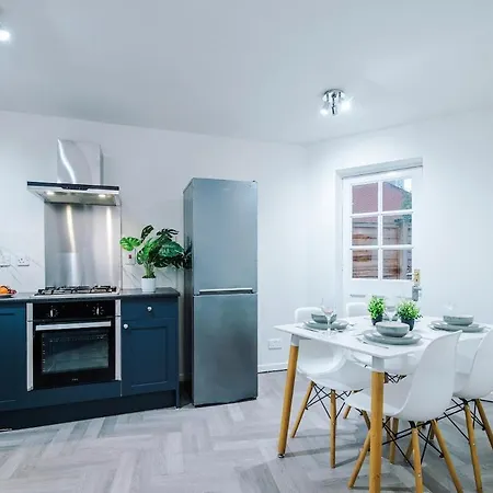 Centre,central House, Free Parking Apartment Manchester