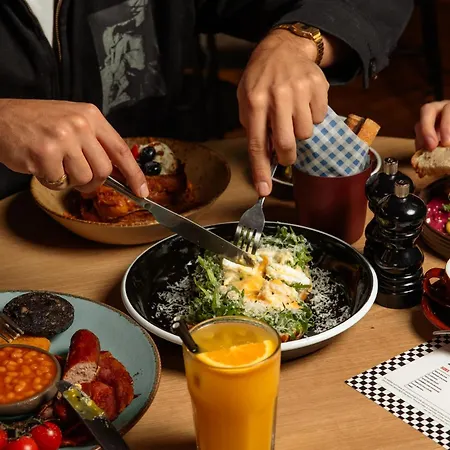 Malacuna * مانشستر