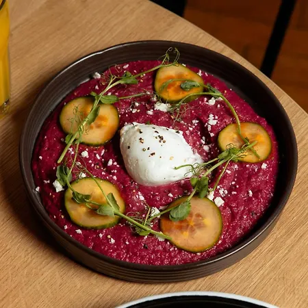 Malacuna مانشستر