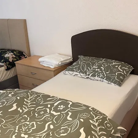 Komegloba Exquisite Guest house Manchester