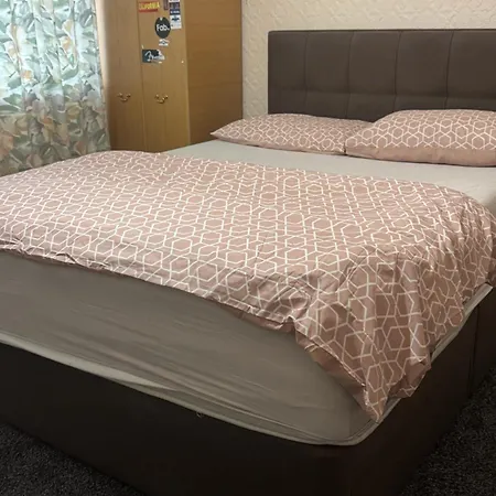 Komegloba Exquisite بيت ضيافة