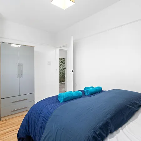 Дом отдыха Comfy 3bedroom Getaway *