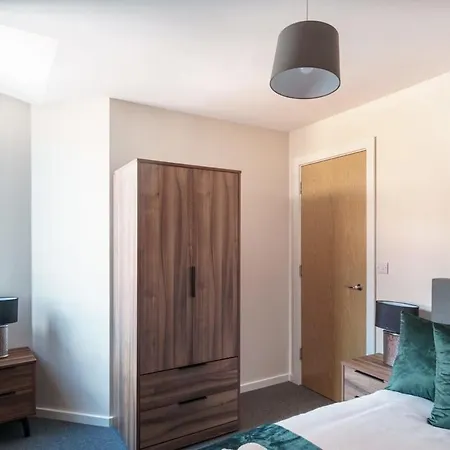 Apartment For 2 Salford Amenities Manchester