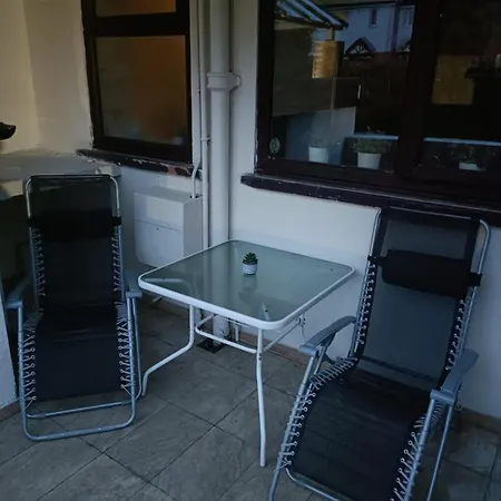 #85 Stylish Salford Free Parking Sleeps 6 شقة