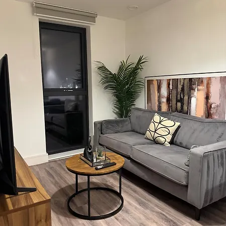 Apartment Modern 2br In M5, Man United Stadium, And Mediacity *