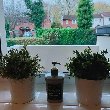 Apartment #85 Stylish Salford Free Parking Sleeps 6 Manchester