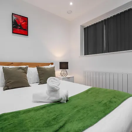 The Ideal Urban 4br - Coop - Etihad - Parking - Ev *