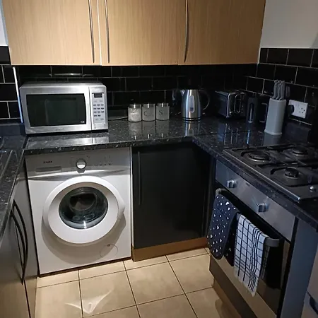 #85 Stylish Salford Free Parking Sleeps 6 شقة مانشستر