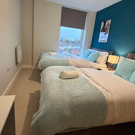 Luxury 5 Bed Centre * Манчестер
