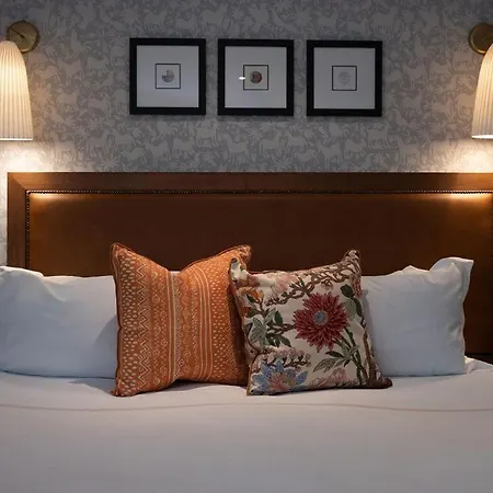 Eleven Didsbury Park Otel