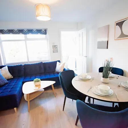 Ideal Away In Whitefield Bury Σπίτι διακοπών