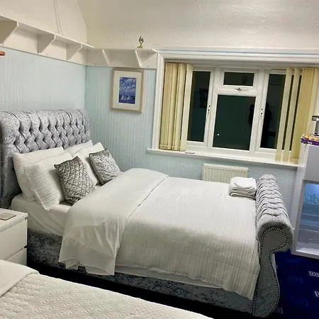 Clayton Homestay szállás *