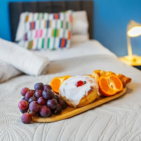 Forest View- Oasis Mural -didsbury Zen Sleeps 10 Дом отдыха