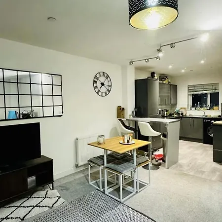 Habitación en casa particular Comfortable En-suite Double Room-m16 Mánchester