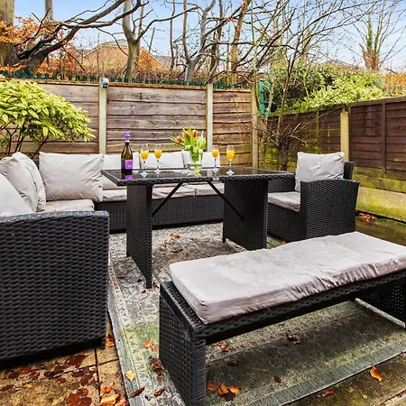 Forest View- Oasis Mural -didsbury Zen Sleeps 10 * Манчестер