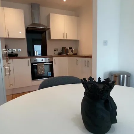 Apartment Comfy Modern Centre *