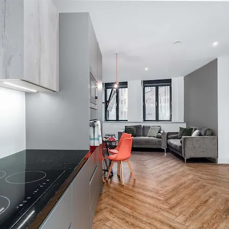 Modern 3bed Flat In W Security * Manchester