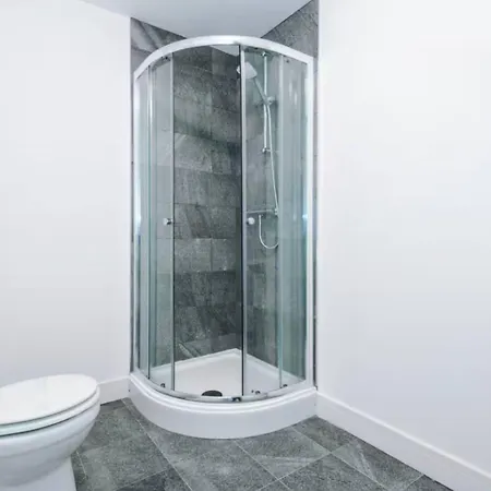 شقة Salford Quays 4 Guests / Parking *