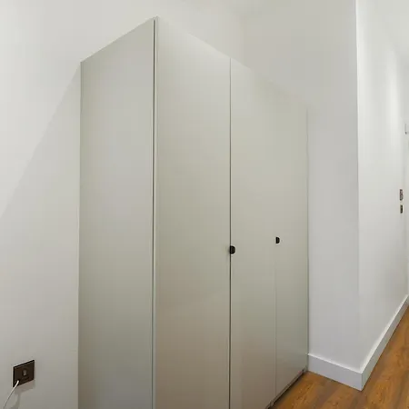 דירה Afflecks By The Heim