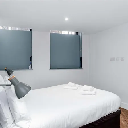 Modern 3bed Flat In W Security * Manchester