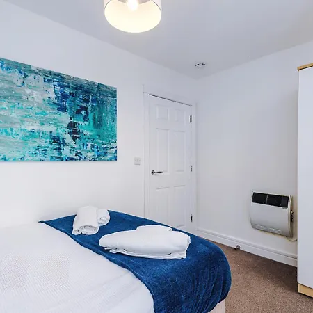 2br Flat In Northern Quarter, Kitchen, Parking, Wifi