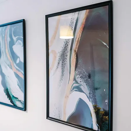 Comfy 1br In Salford, Kitchen, Wifi And Parking Appartamento