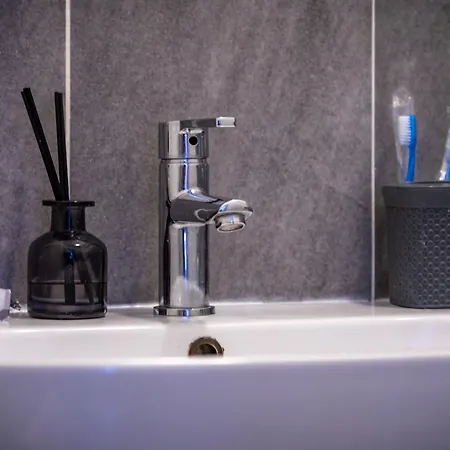 Bloom - Centre - Gated Parking Apartment Manchester