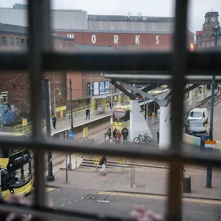 Inn Lower Turks Head *