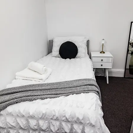 Spacious & Cosy In