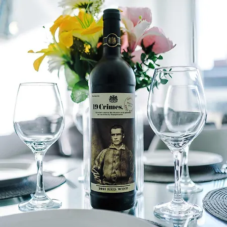 2 Bedroom Penthouse With Balcony By Host A * Manchester