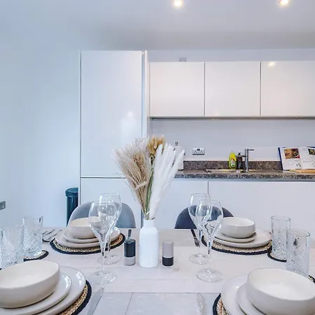 Apartamento Modern 2 Bed With Balcony By Host A Manchester