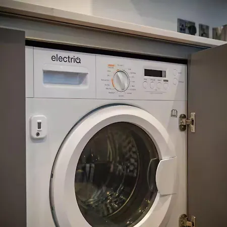 Apartament Stunning Split Floor Flat By Victoria - Pass The Keys