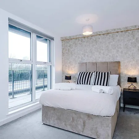 Lägenhet Modern 2 Bed With Balcony By Host A Manchester