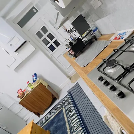 Break - 1 Big Bedroom Sleeps 3 Dom wakacyjny Manchester