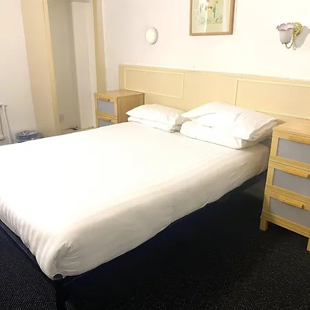 346 Hotel 2*