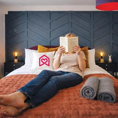 Family & Pet-friendly 5pp, Parking, 20 Min To *