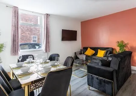 Casa de hóspedes Mauldeth Shared House