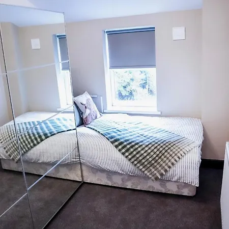 Ferienhaus Cosy Luxe With Fresh Bakes *