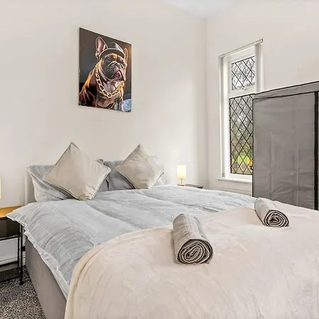 Ferienhaus Premium Failsworth - Sleeps Up To 7!