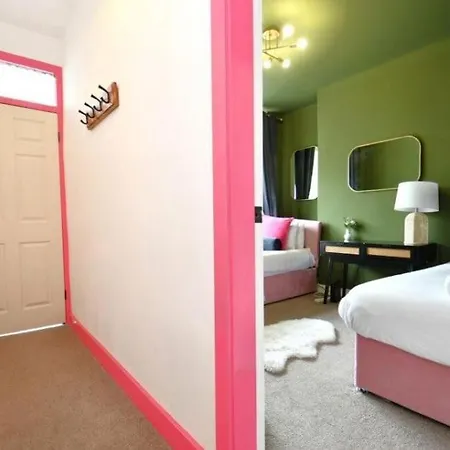 Getaway Bright & Spacious With Parking Сasa de vacaciones *