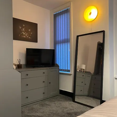 4 - Private In A Near Centre