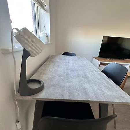 New Private In Shared 2 Bed Flat Delta Point Pansiyon