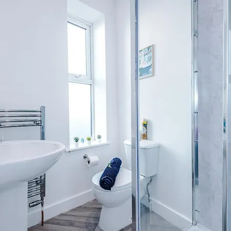 Modern 6 Bed House With Ensuites By 53 Degrees Property, Perfect For Business And Groups Tatil Evi *