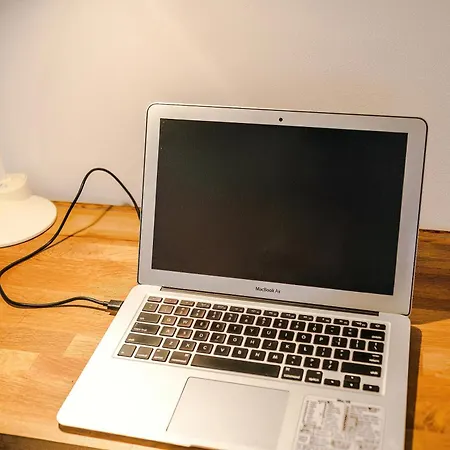 Stylish 2br House For 4 In With Parking * Manchester