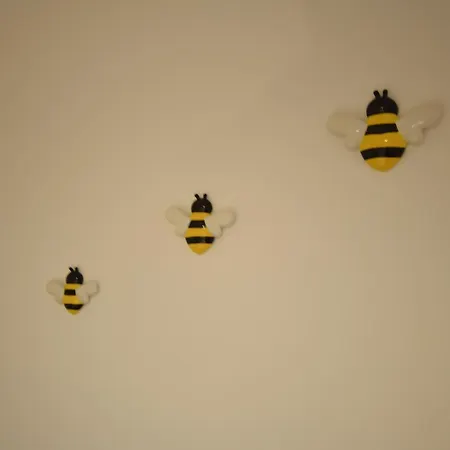 Cosy 2bdr House With Driveway Near