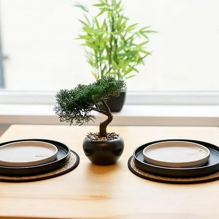 Entire House With Two Self-contained Flats * 曼彻斯特