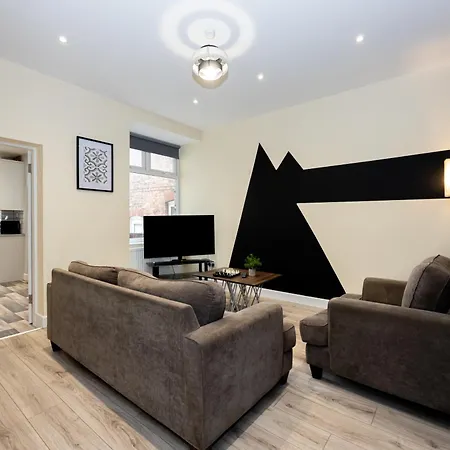 Spacious 4br Perfect For Groups & Contractors Сasa de vacaciones *