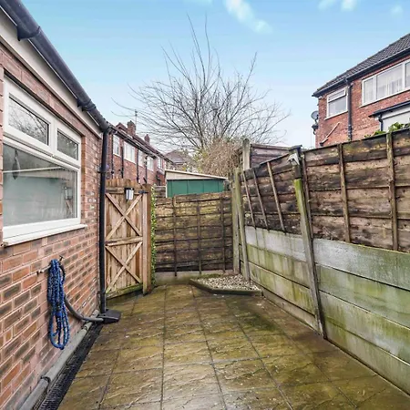 Guestready - Cozy 3-bedroom In Droylsden 3* Manchester